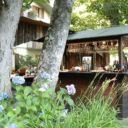 ホテル Sichi クティリアーノ